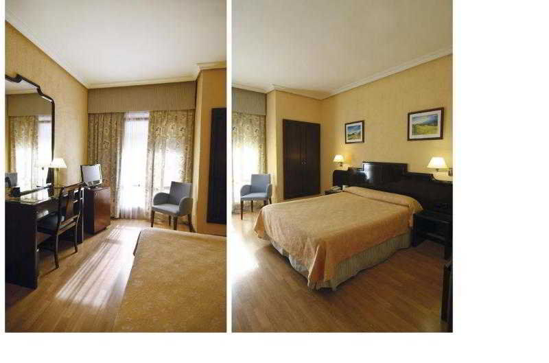 Hotel Alcantara กาเซเรส ภายนอก รูปภาพ